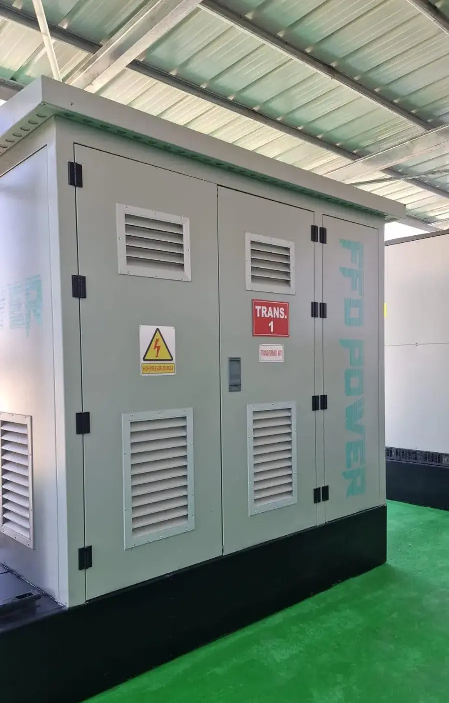 **2.5MW/6.8MWh Mediterranean BESS project—**Outdoor electrical cabinet (auxiliary/controls) placed under a protective canopy.