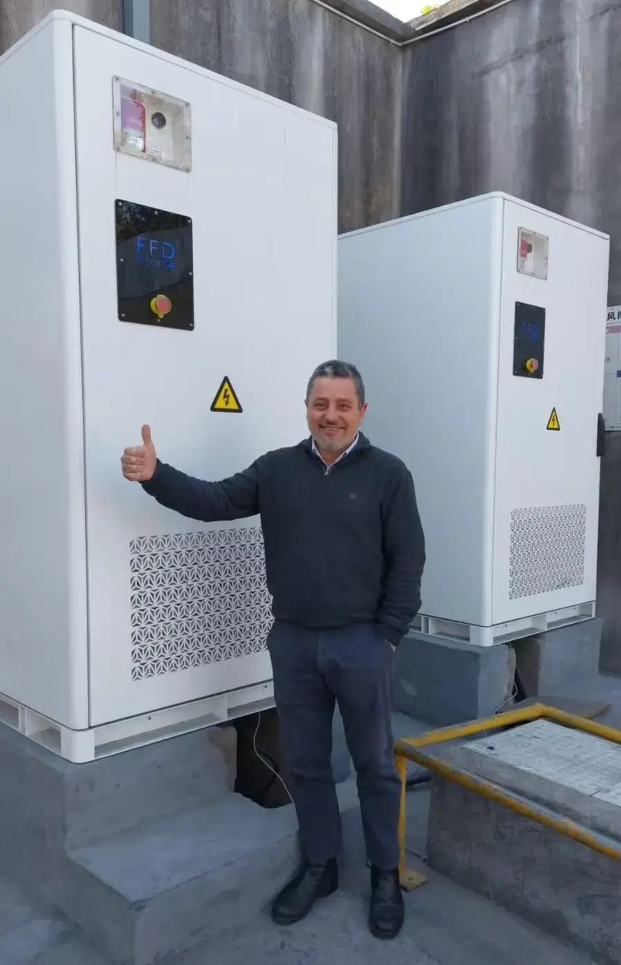 Two Galaxy 261L cabinet BESS units at a Spanish industrial site, enabling transformer capacity expansion with peak-boost support (250kW/522kWh)